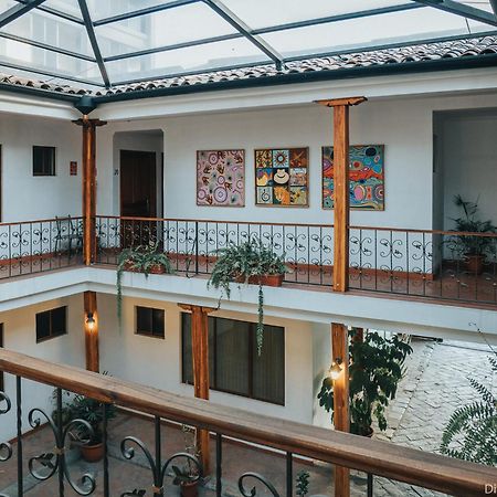 Cuenca Suites Екстериор снимка