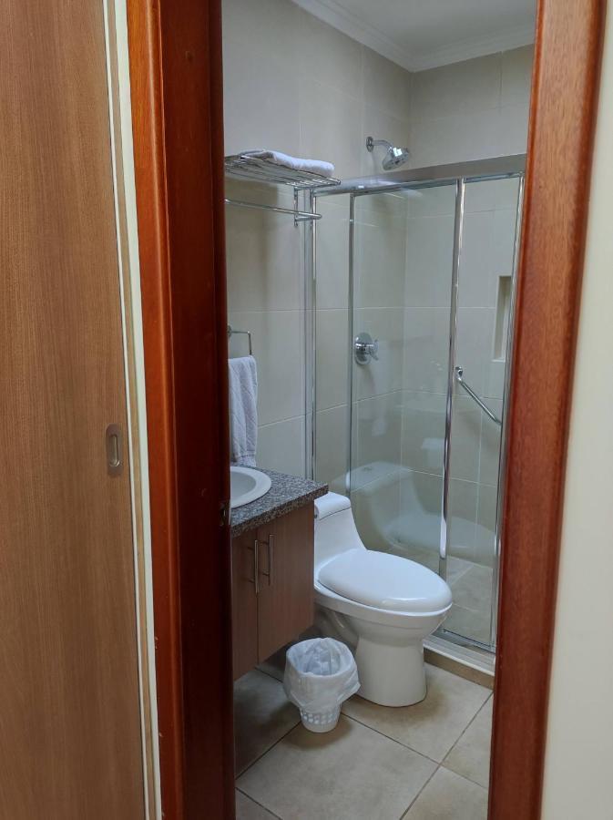 Cuenca Suites Екстериор снимка