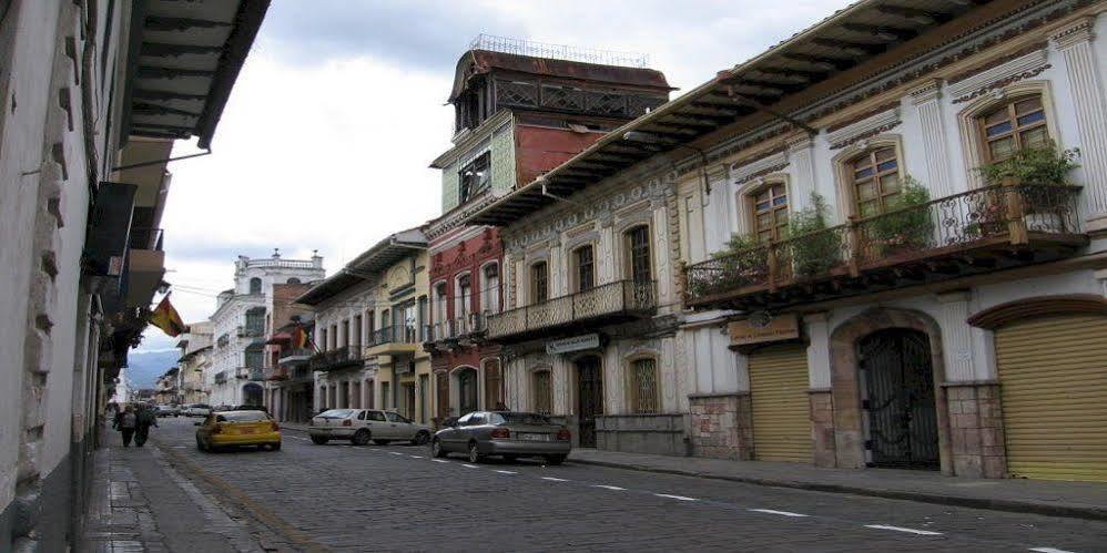 Cuenca Suites Екстериор снимка